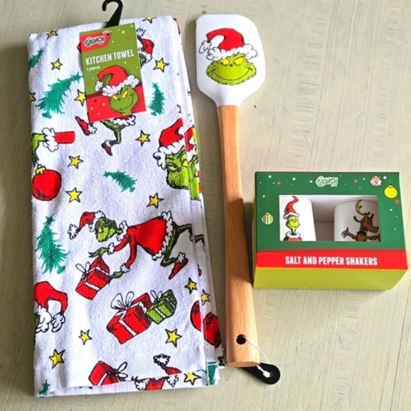 THE GRINCH KITCHEN GROUP - Picture 15 of 15